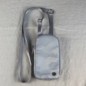 Lululemon Athletica Gray Camouflage Belt Bag
